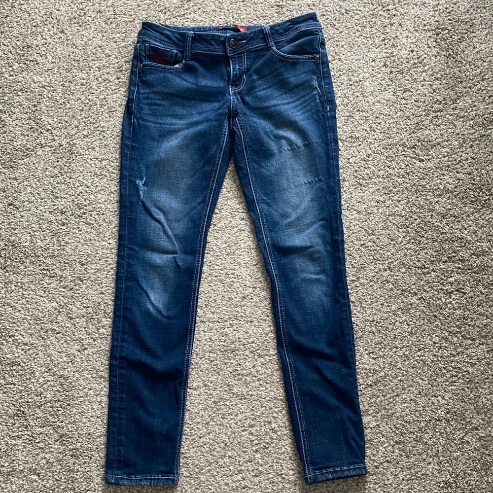 People’s Liberation Skinny Jean star detail super flattering size 7/8 or 29